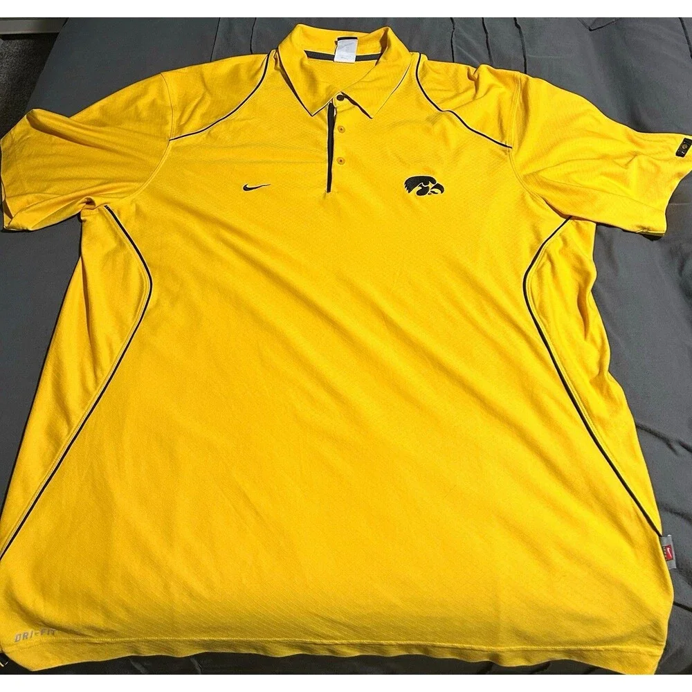 Nike Dri-FIT Iowa Hawkeyes Moisture-Wicking Polo Short Sleeve Yellow XXL